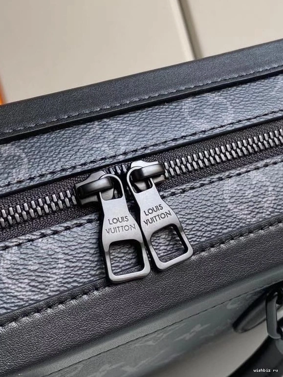 WIS LOUIS TRUNK SOFT VUITTON 1013
